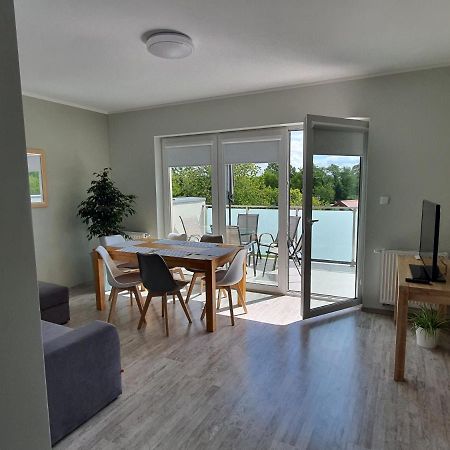 Wypoczynek W Ustce Apartamento Ustka Exterior foto